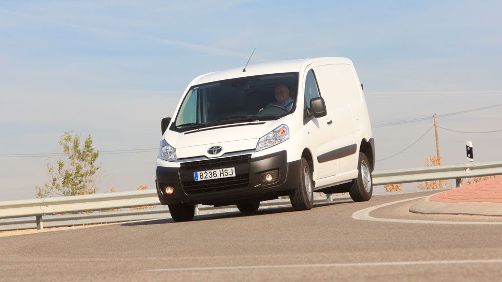 Contacto: Toyota Proace, el profesional de Toyota