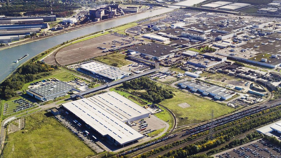 PSA y Dongfeng planean una planta en China