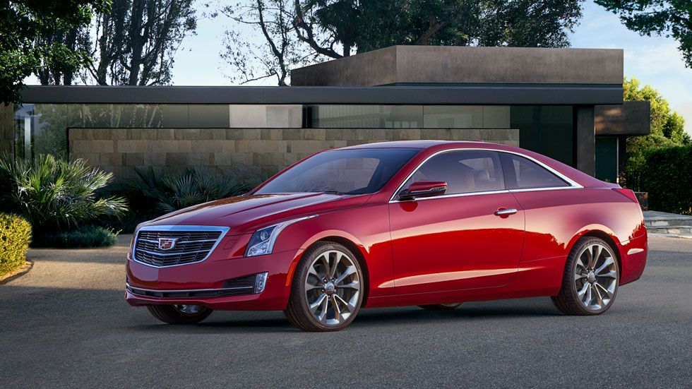 Cadillac ATS Coupé 2015, con dos motores de 276 y 325 CV