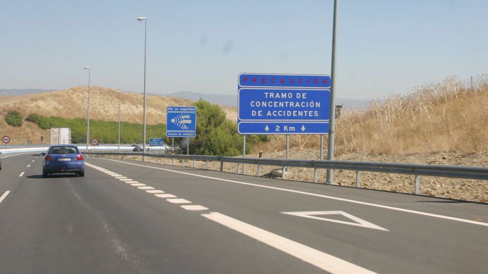 El tráfico en autopistas, bajo mínimos
