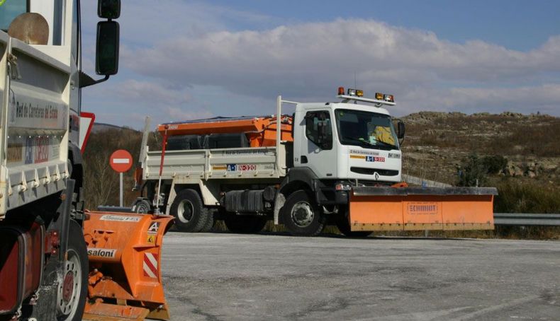 Mide el exceso de sal en el asfalto para evitar la corrosión del coche
