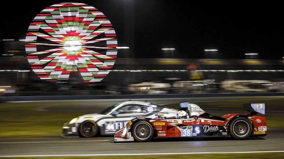 Resistencia: El reto de la noche en Daytona Resistencia: El reto de la noche en Daytona