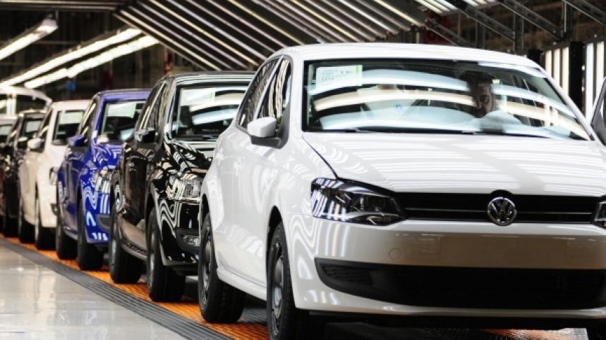 Crece el superávit comercial del automóvil