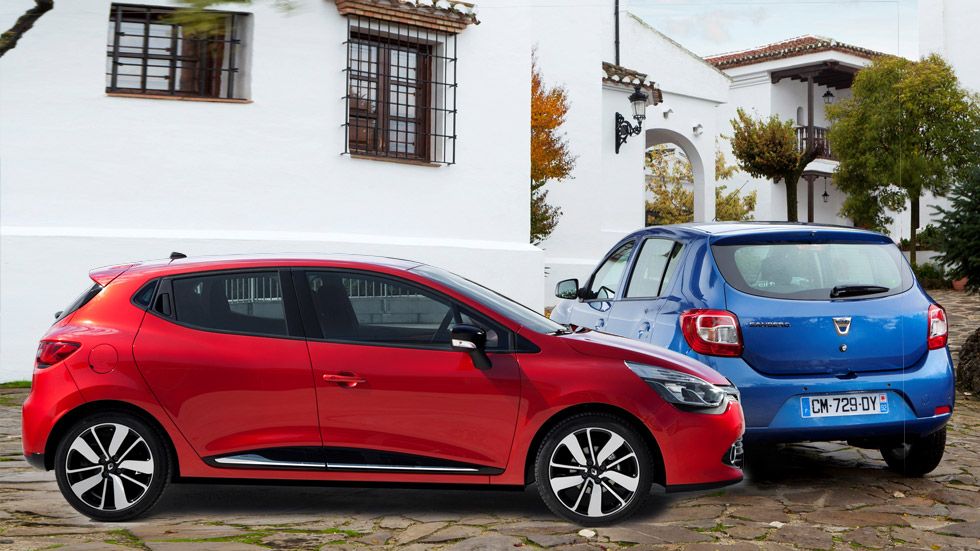 Comparativa: Renault Clio 1.5 dCi y Dacia Sandero 1.5 dCi, ¿el mismo coche?