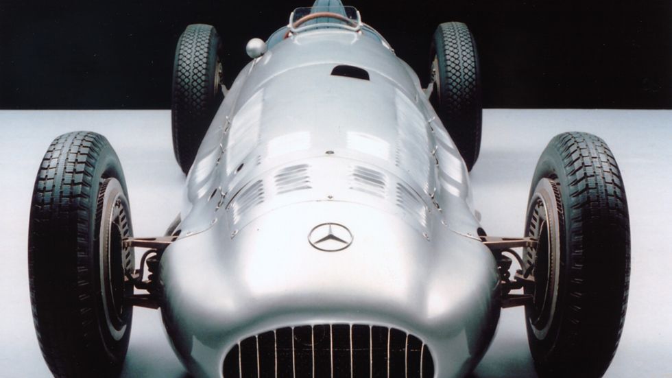 1939: Mercedes W154, una flecha de plata de leyenda que se topó con la guerra mundial