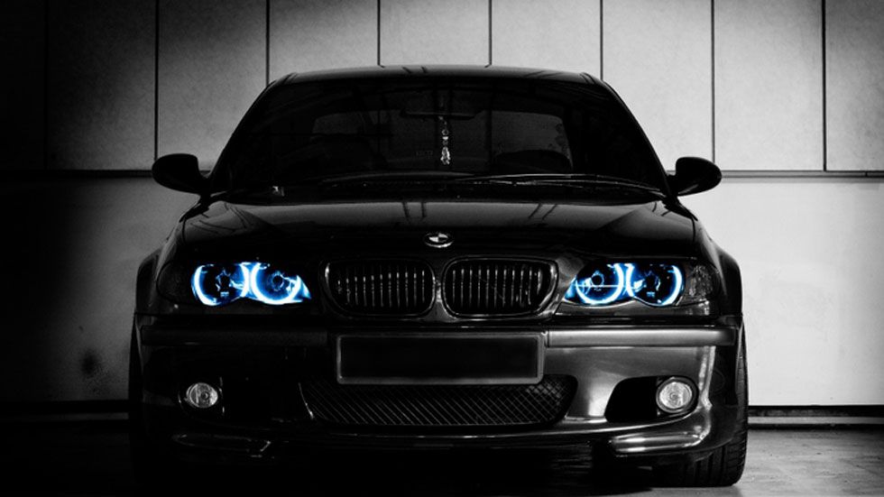 Los coches negros, los más 'publicitarios'