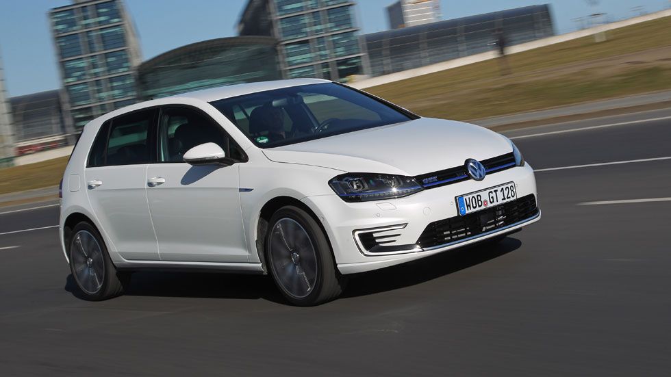 Contacto: Volkswagen Golf GTE, el GTI híbrido enchufable (precio)