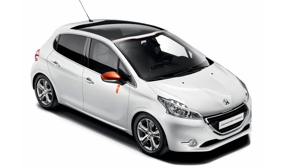 Peugeot 208 Roland Garros, revés francés