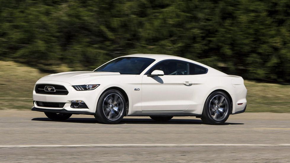 Ford Mustang 50 Year Limited Edition, regalazo del 50 aniversario