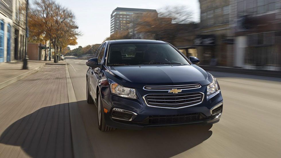 Chevrolet Cruze 2015, todo queda en casa