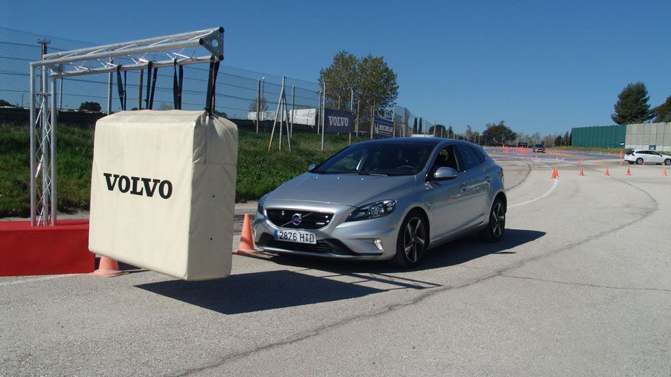 Videonoticia: ponemos a prueba la seguridad de Volvo