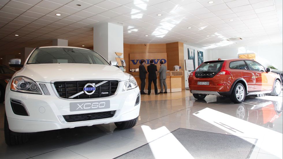 El sistema público de contratar coches, discriminatorio