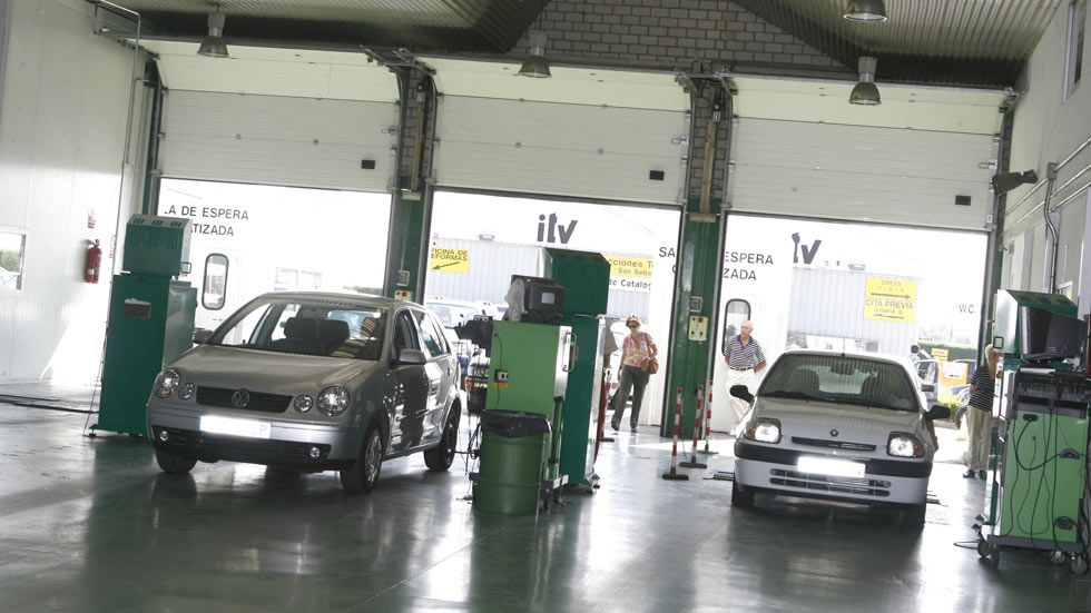 ITV: los coches de más 10 años, revisión anual