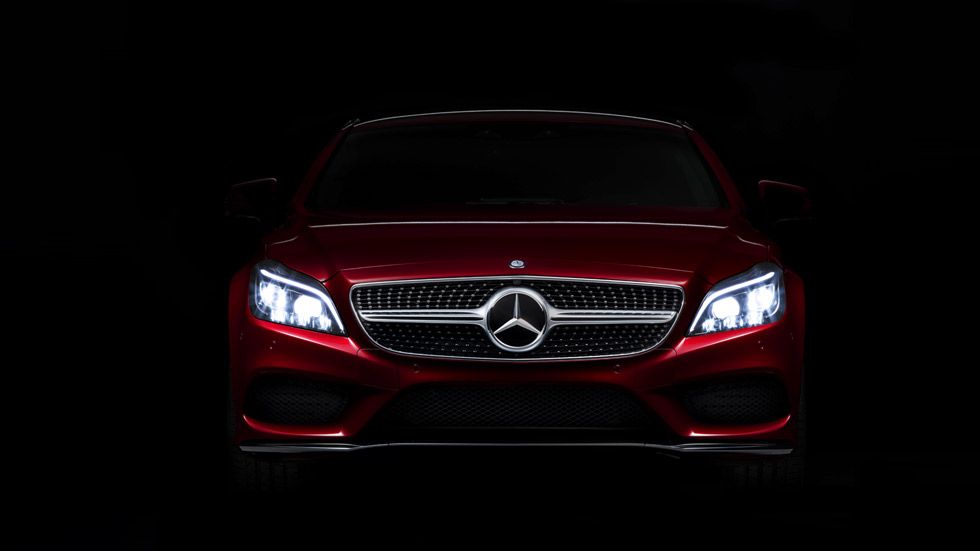 El Mercedes CLS 2015, con nuevas luces Multibeam Led