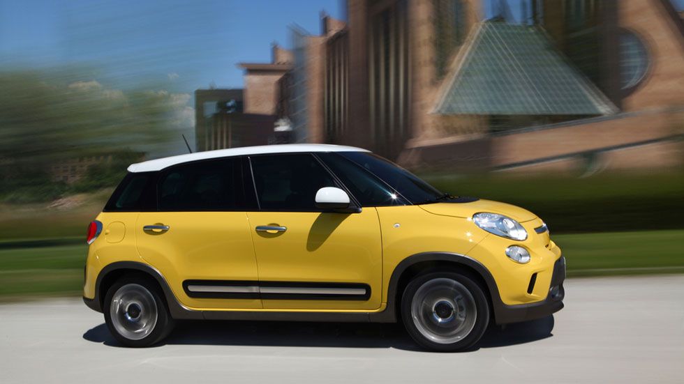 Nuevas versiones de acceso para el Fiat 500L Trekking y el 500L Living