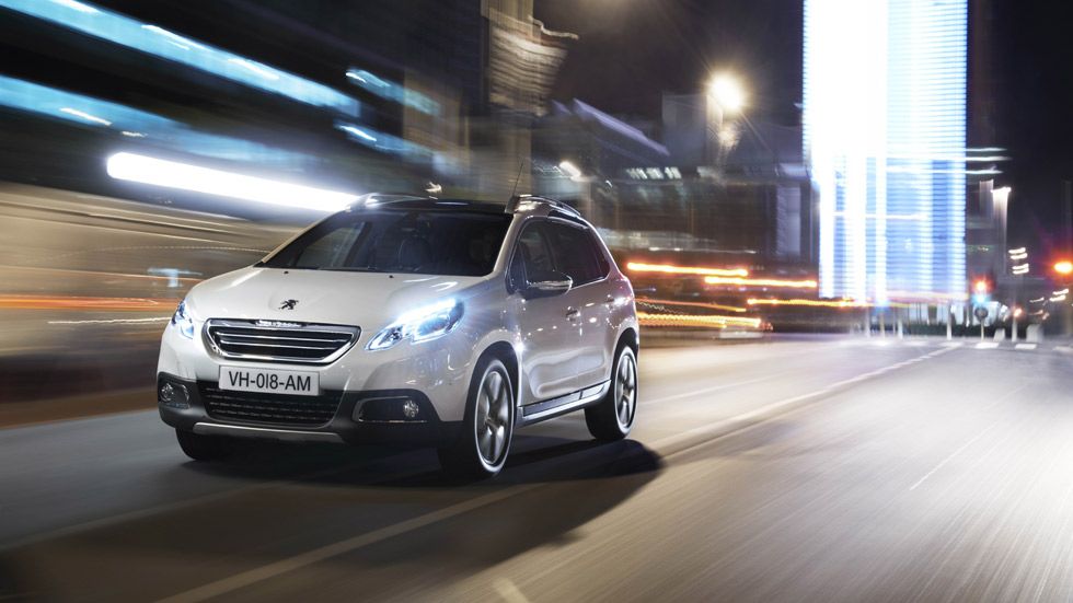Los Peugeot 208 y 2008, con navegador de regalo