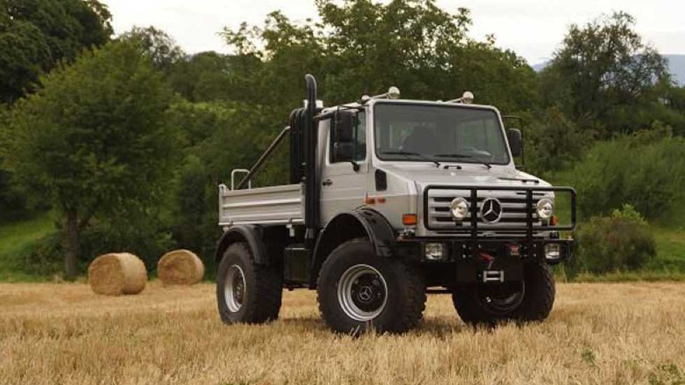 Schwarzenegger pone a la venta su Mercedes Unimog