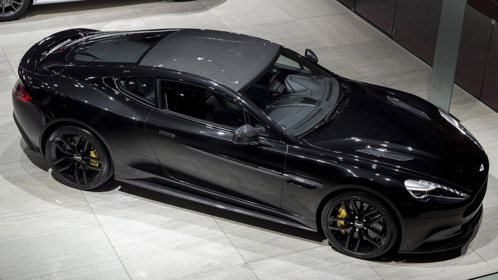 Aston Martin Vanquish Carbon Edition, la exclusividad y el lujo oscuro