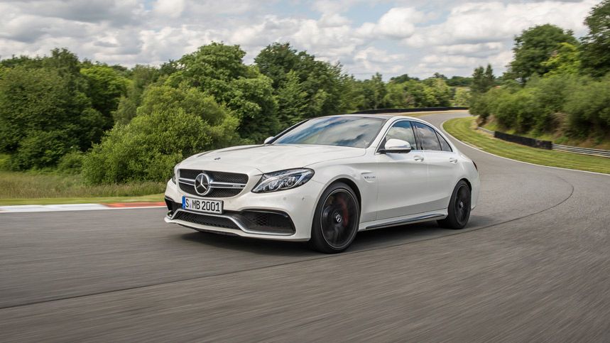 Mercedes C63 AMG 2015, la deportividad más elegante