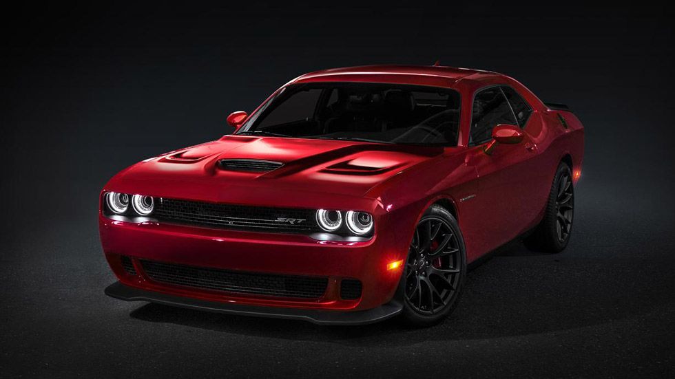 El primer Dodge Challenger SRT Hellcat, subastado por 1,3 millones de euros