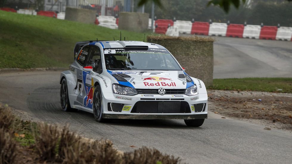 Rallye de Francia - viernes: Latvala, líder y Ogier KO