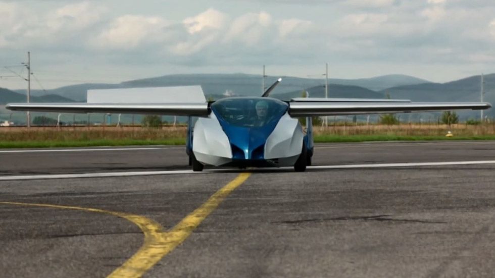 El coche volador Aeromobil 3.0, a examen en Viena