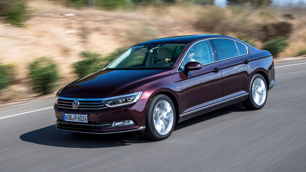 VW Passat, más Premium ¿un coche más líder?