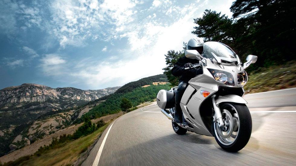 La moto regala una hora de vida al día frente a otros vehículos