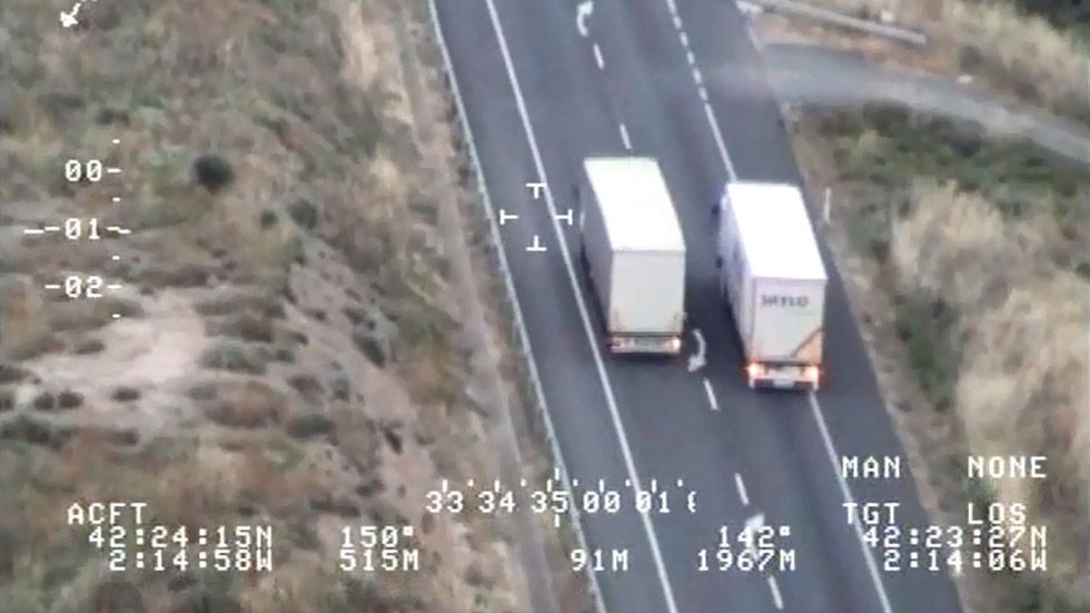 Vídeo: 5 locuras captadas por la DGT en carreteras secundarias