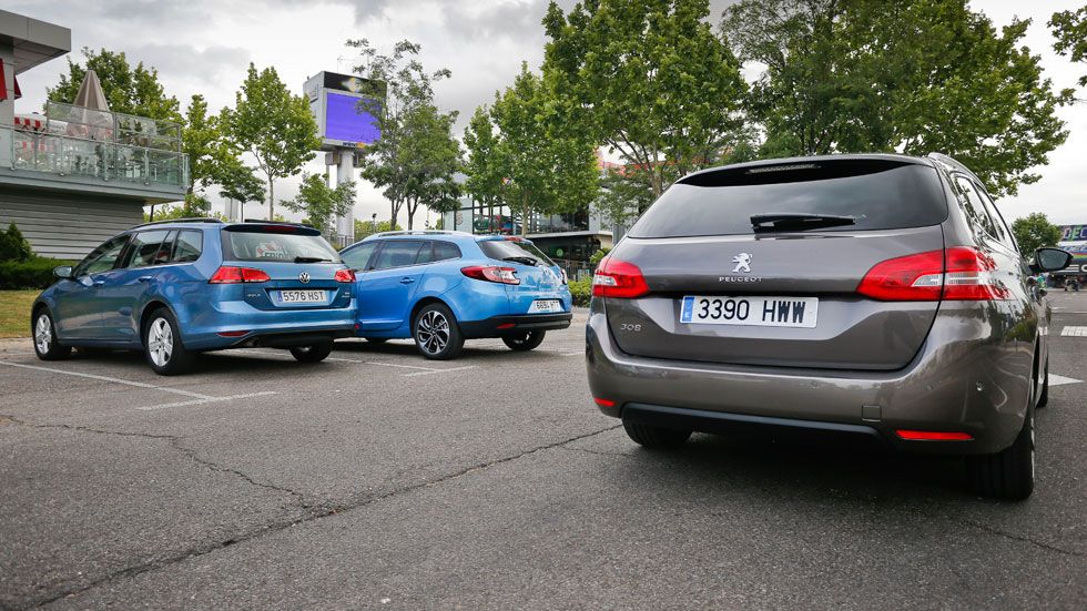 Comparativa: Peugeot 308 SW 1.6 e-HDi vs Renault Mégane Sport Tourer 1.6 dCi y VW Golf Variant 1.6 TDi