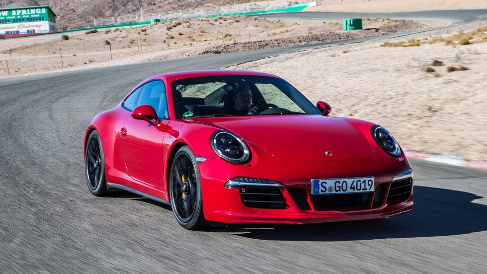 Porsche 911 Carrera GTS, un coche de altos vuelos