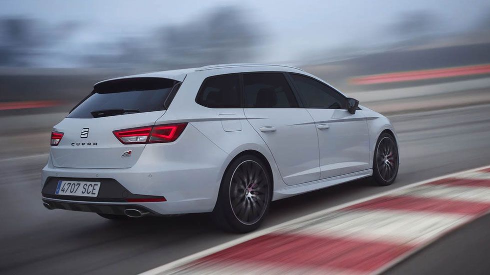 Seat León ST Cupra, un deportivo encerrado en un coche familiar