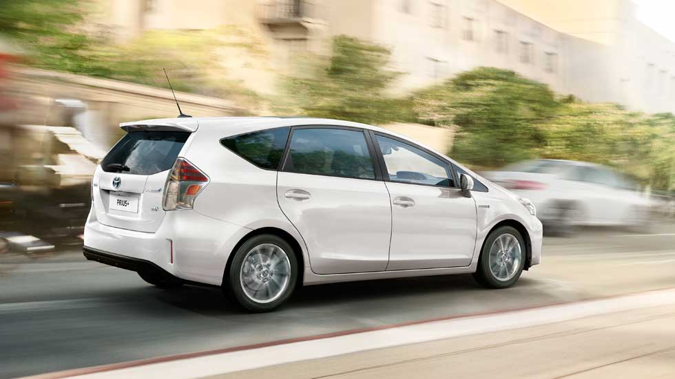 Toyota Prius+ 2015, el híbrido de siete plazas se renueva