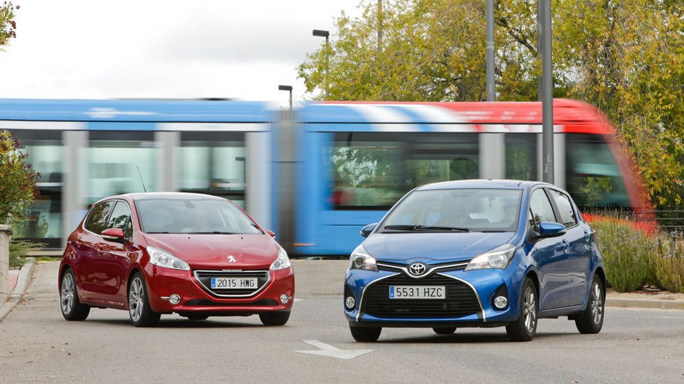 Comparativa: Peugeot 208 1.6 e-HDi vs Toyota Yaris 1.4 D-4D