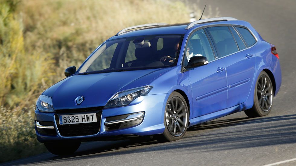 Prueba: Renault Laguna Grand Tour 2.0 dCi 4Control, con los pies en el suelo