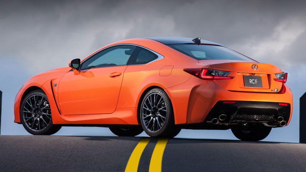 Qué significan las siglas de los modelos de Lexus