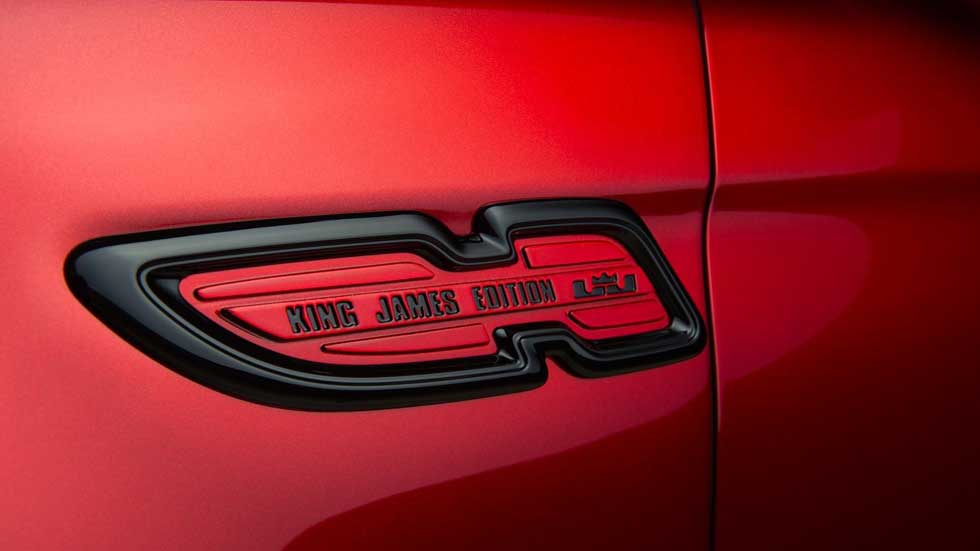 Kia K900 King James Edition, el coche de lujo de LeBron