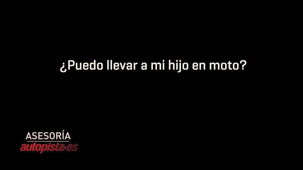 ¿Puedo llevar a mi hijo en moto?