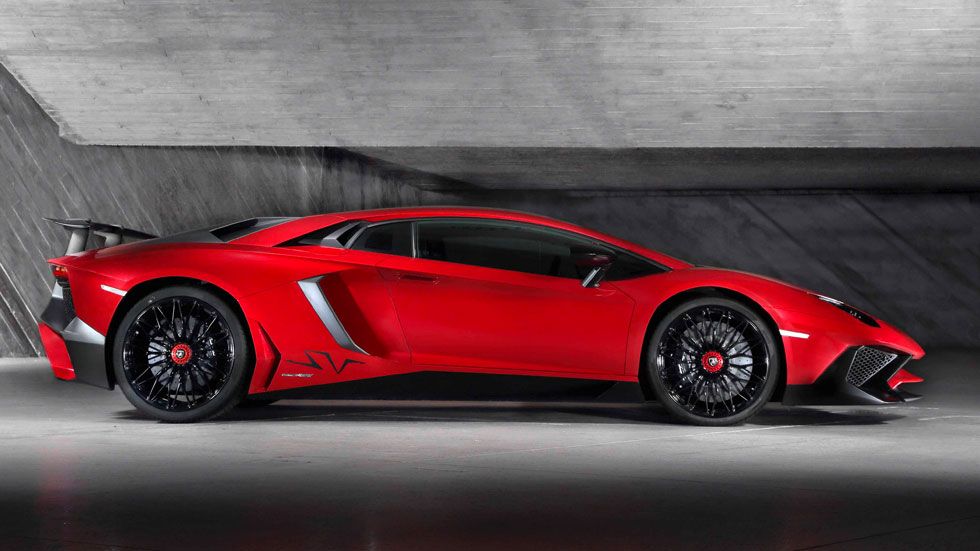 Lamborghini Aventador LP 750-4 SV, misil italiano
