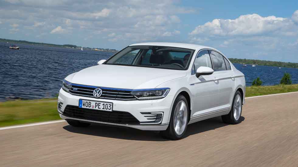 Primera prueba: Volkswagen Passat GTE, la berlina que menos consume