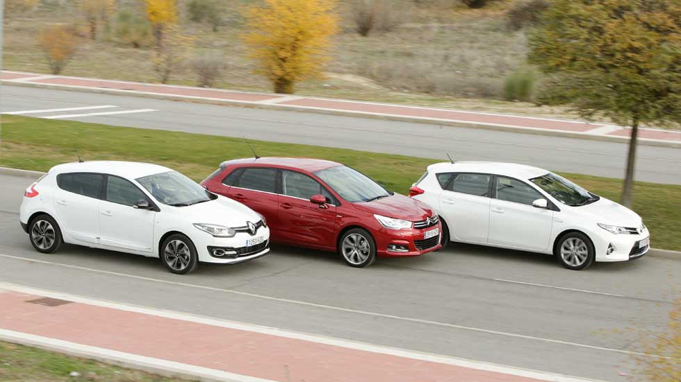 Comparativa: Citroën C4 PureTech 130 vs Renault Mégane TCe 130 y Toyota Auris Hybrid