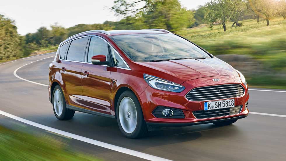 Ford S-Max 2015, alma de berlina en cuerpo de monovolumen