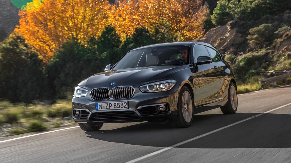 Nuevo BMW Serie 1 118i, paso al gasolina de tres cilindros