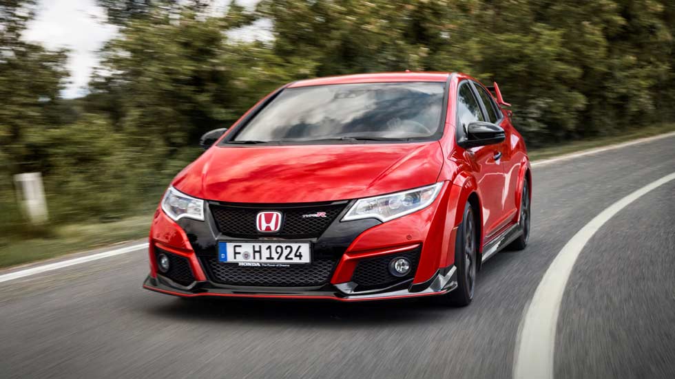 Primera prueba: Honda Civic Type R, radical y emocionante