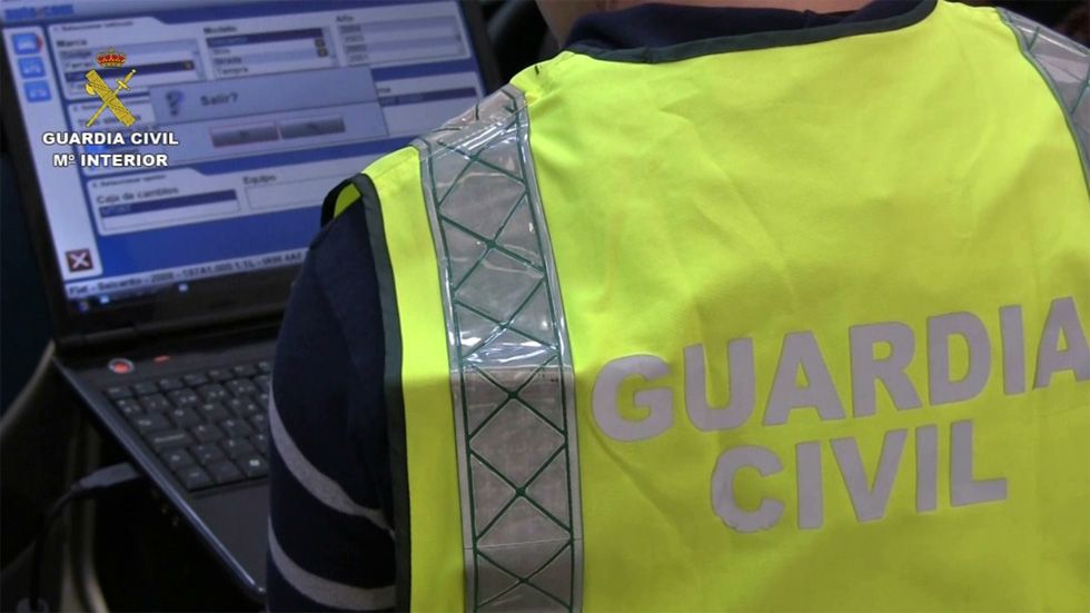 1.288 talleres ilegales detectados  y 238 ya han echado el cierre