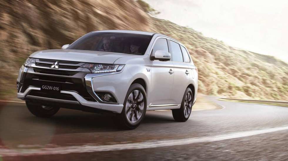 Mitsubishi Outlander PHEV 2016, diseño y equipamiento renovados