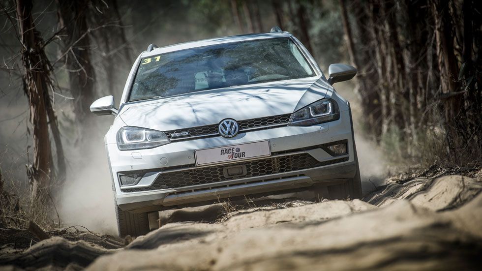 Volkswagen Race Tour: mejorando nuestra conducción con Luís Moya (Vídeo) Volkswagen Race Tour: mejorando nuestra conducción con Luís Moya (Vídeo)