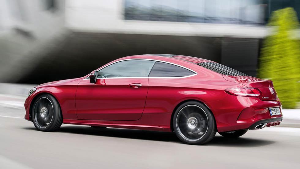 Mercedes Clase C Coupé 2016: elegancia tecnológica y moderna