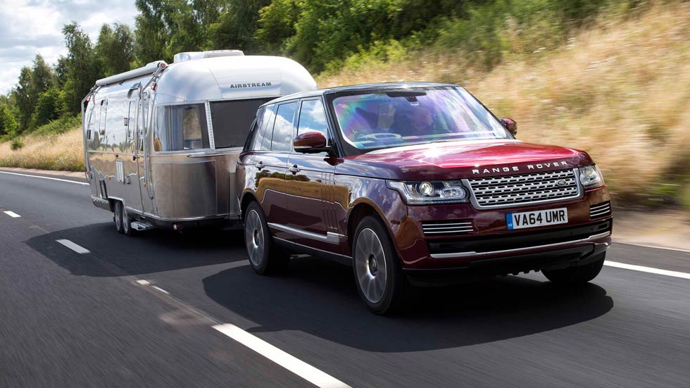 Land Rover patenta el remolque “invisible” (vídeo)