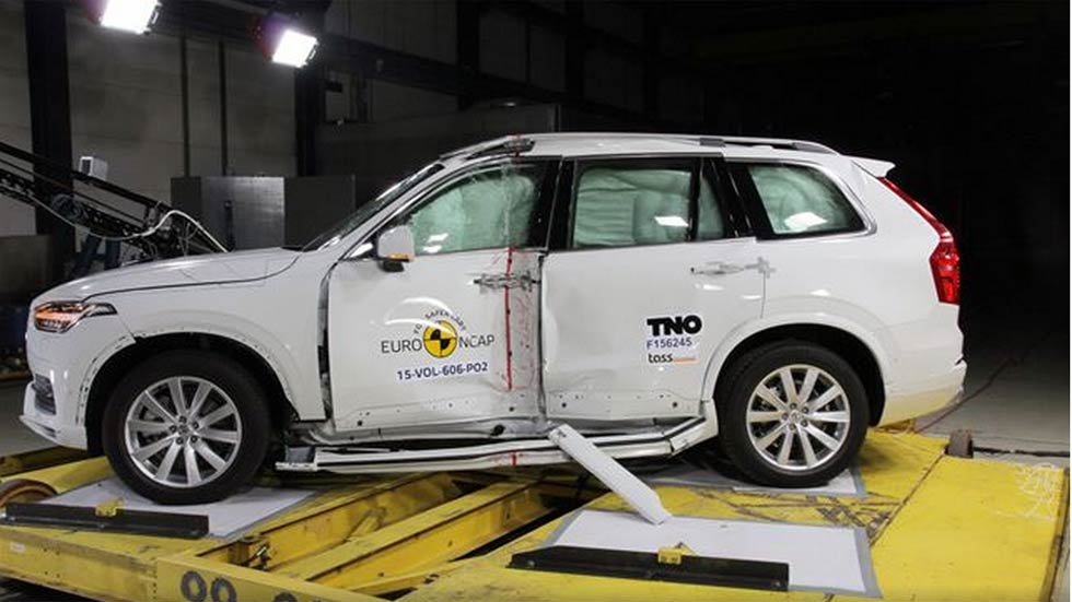 Audi Q7, Ford S-Max y Galaxy, Renault Kadjar, Toyota Avensis, Volvo XC90 y VW Touran, 5 estrellas EuroNCAP